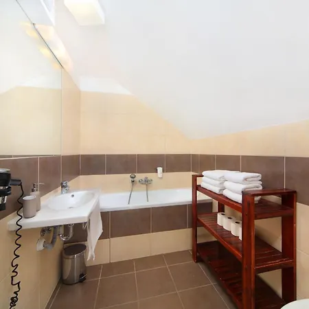 Hotel Erika 3*